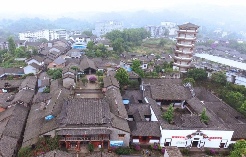 揭秘KTV终极武器:震撼音响系统,唱出星辰大海的天籁之音